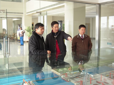 江蘇海事局和長(zhǎng)江航道局領(lǐng)導(dǎo)來(lái)訪(fǎng)