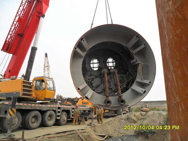 江蘇南通電廠循環水取水工程頂管施工順利進行