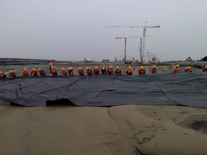 滬通鐵路長江大橋HTQ-1標(biāo)臨時工程記實報告